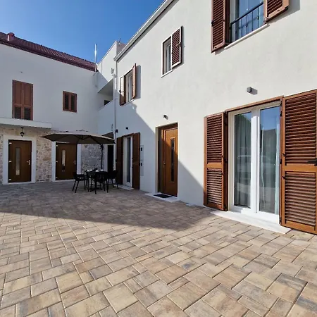 House Miamare Dom wakacyjny Primošten